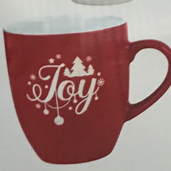 Holiday mugs set of four - Picture 3 of 6